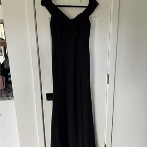 Elegant Black Evening Gown